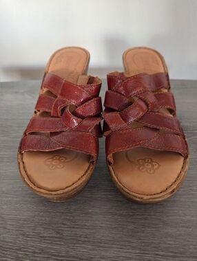Born Sandals